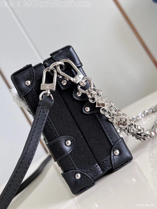 Firstbag VUITTON MALLE PETITE LOUIS 0822
